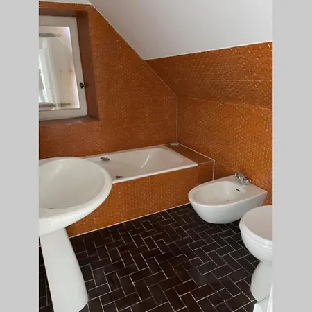 Agon-coutainville, Bord De